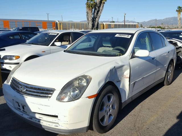 JNKCV51E23M014256 - 2003 INFINITI G35 WHITE photo 2