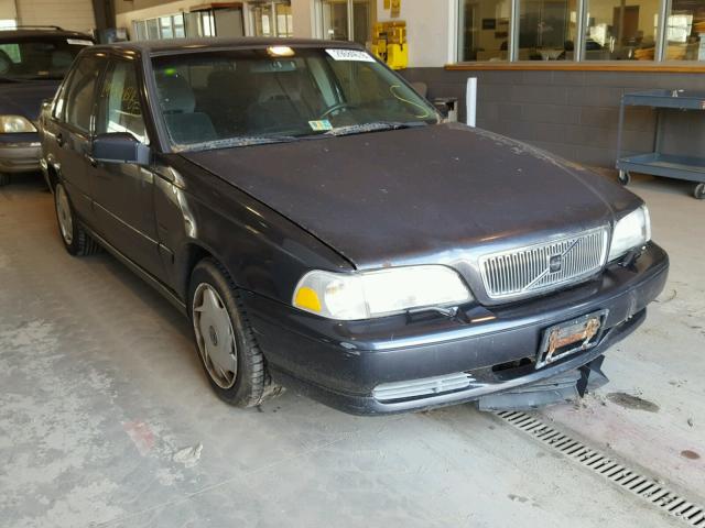 YV1LS5548W1452579 - 1998 VOLVO S70 GRAY photo 1