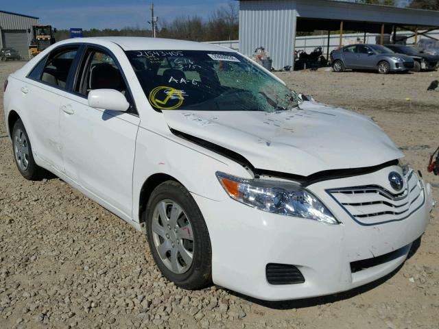 4T1BF3EK1AU533662 - 2010 TOYOTA CAMRY BASE WHITE photo 1