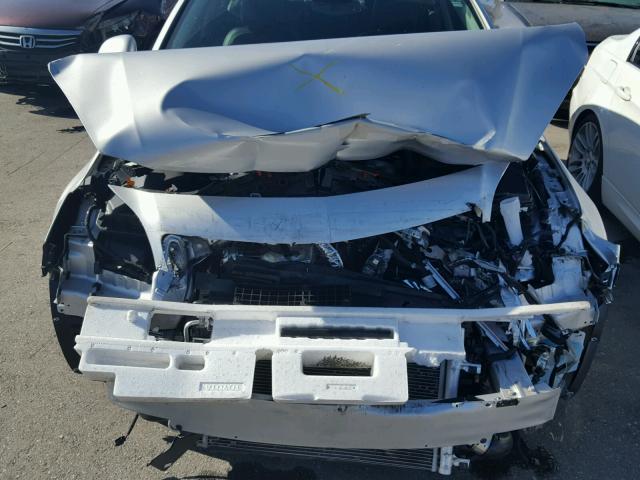 2G4GK5EX2G9206265 - 2016 BUICK REGAL SILVER photo 7