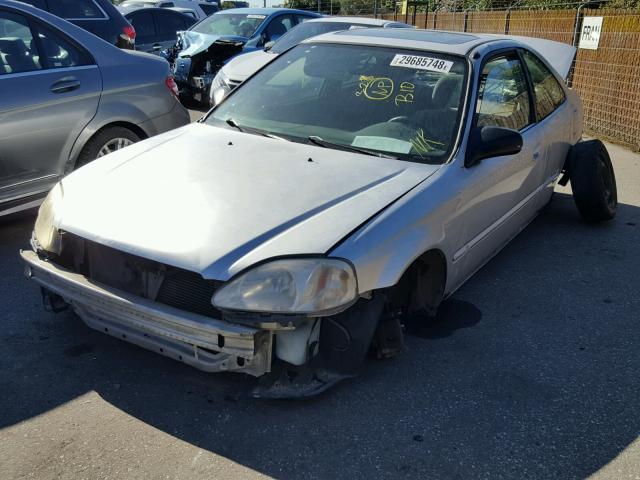 1HGEJ8240YL064200 - 2000 HONDA CIVIC EX Gümüş foto 2