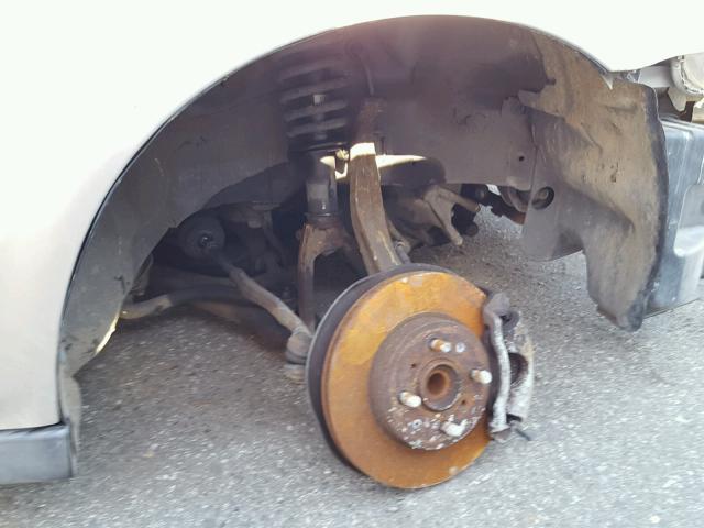 1HGEJ8240YL064200 - 2000 HONDA CIVIC EX Gümüş foto 9