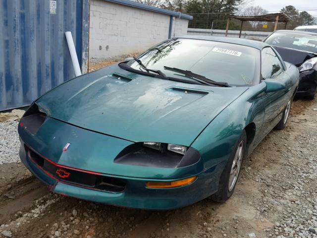 2G1FP22K0V2135168 - 1997 CHEVROLET CAMARO BAS 绿色 照片 2
