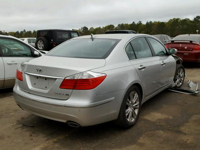 KMHGC4DF2AU095078 - 2010 HYUNDAI GENESIS 4. SILVER photo 4