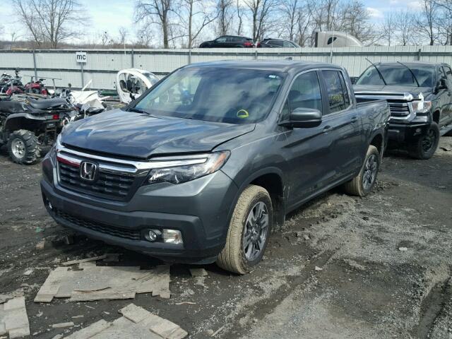 5FPYK3F60JB012461 - 2018 HONDA RIDGELINE GRAY photo 2