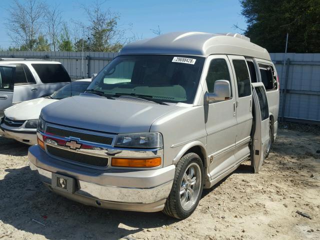 1GBFG154581216315 - 2008 CHEVROLET EXPRESS G1 GOLD photo 2