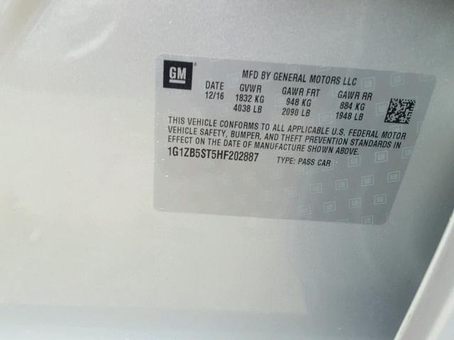 1G1ZB5ST5HF202887 - 2017 CHEVROLET MALIBU LS ვერცხლისფერი ფოტო 10