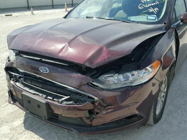 3FA6P0G7XHR279550 - 2017 FORD FUSION S MAROON photo 9