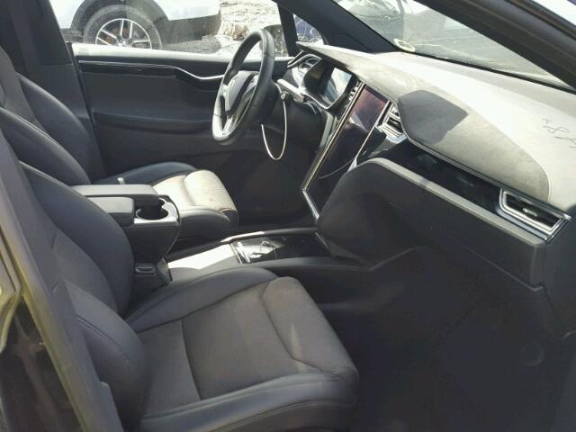 5YJXCBE25HF038218 - 2017 TESLA MODEL X BLACK photo 5