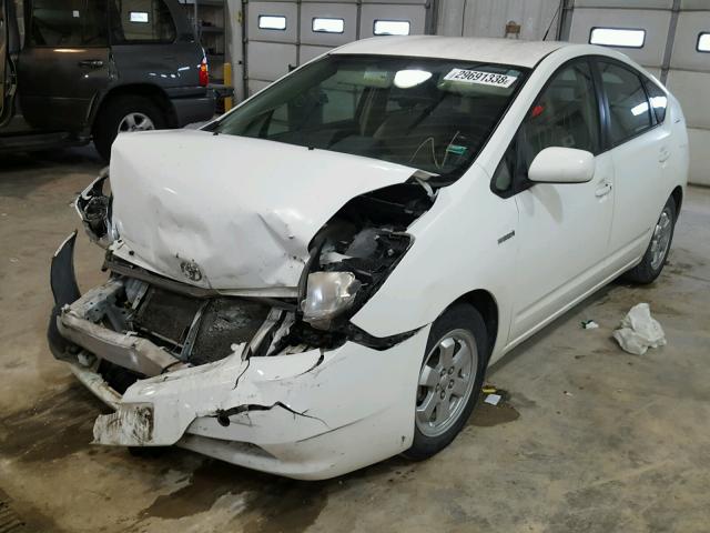 JTDKB20U963179860 - 2006 TOYOTA PRIUS WHITE photo 2