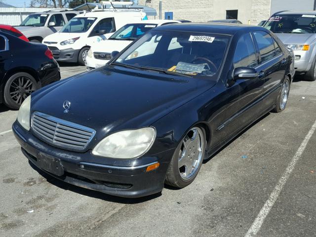 WDBNG78J52A232967 - 2002 MERCEDES-BENZ S 600 SILVER photo 2