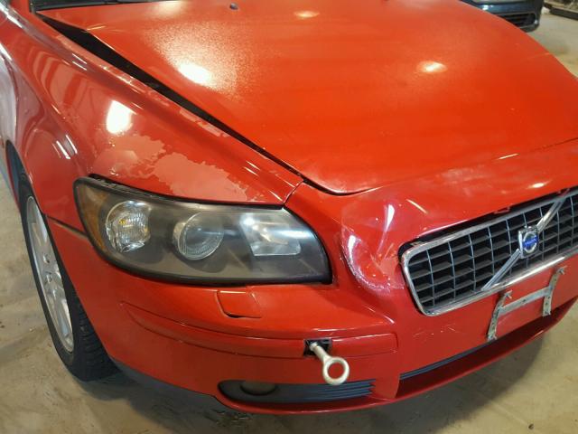 YV1MS682252120991 - 2005 VOLVO S40 T5 RED photo 9