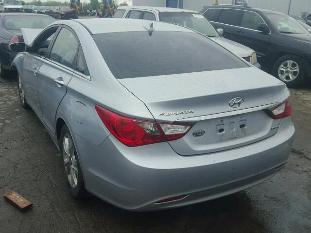 5NPEC4AC1BH090620 - 2011 HYUNDAI SONATA SE/ SILVER photo 3