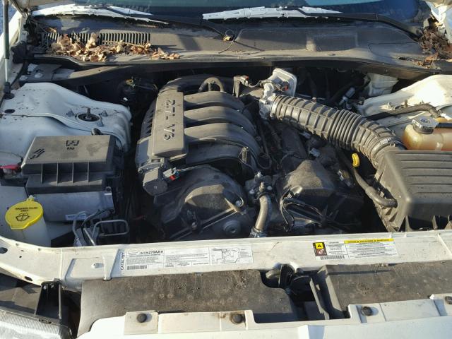 2C3KA43R77H701636 - 2007 CHRYSLER 300 CREAM photo 7