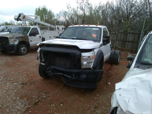 1FDUF4GY1FED43572 - 2015 FORD F450 SUPER WHITE photo 2