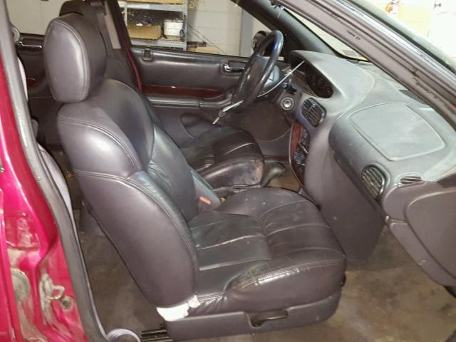 1C3EJ56H7WN153276 - 1998 CHRYSLER CIRRUS LXI BURGUNDY photo 5