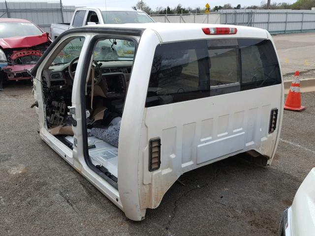 3GTEK33399G167263 - 2009 GMC SIERRA K15 WHITE photo 3