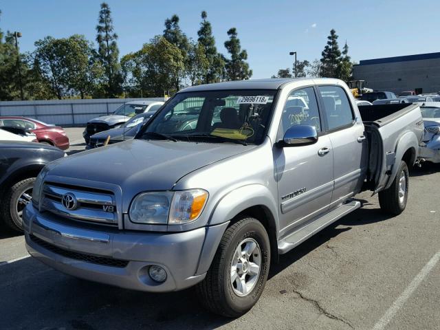 5TBET34185S473336 - 2005 TOYOTA TUNDRA DOU SILVER photo 2