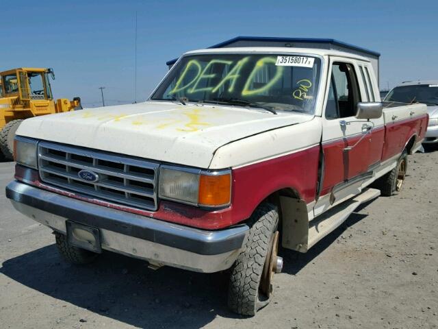 1FTHX2612HKB29321 - 1987 FORD F250 WHITE photo 2