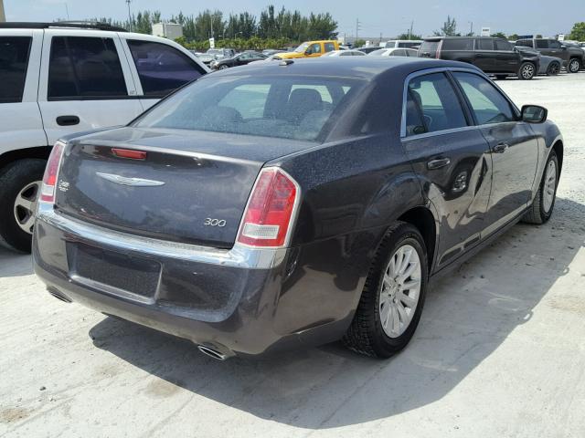 2C3CCAAG4EH376102 - 2014 CHRYSLER 300 GRAY photo 4