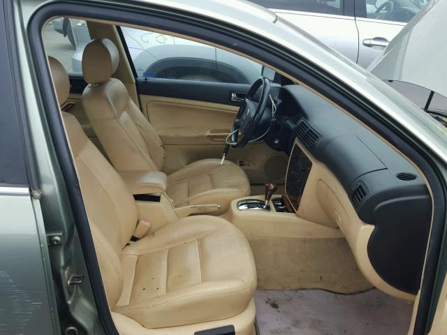 WVWRH63B12P441856 - 2002 VOLKSWAGEN PASSAT GLX 绿色 照片 5