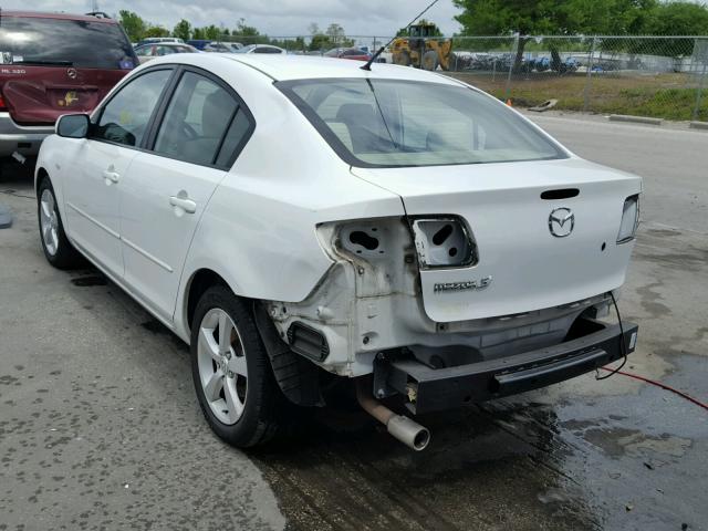 JM1BK32F361415645 - 2006 MAZDA 3 I WHITE photo 3