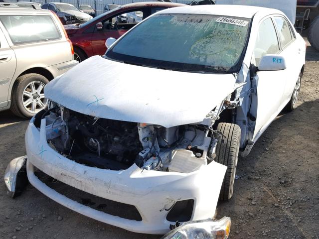 JTDBU4EE7B9158956 - 2011 TOYOTA COROLLA BA WHITE photo 2