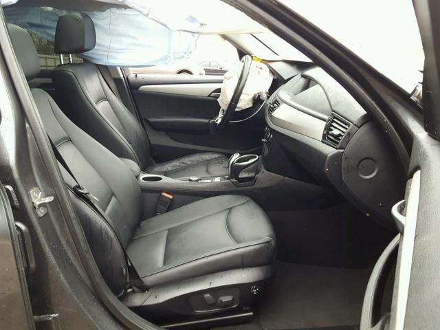 WBAVL1C51EVR93557 - 2014 BMW X1 XDRIVE2 GRAY photo 5