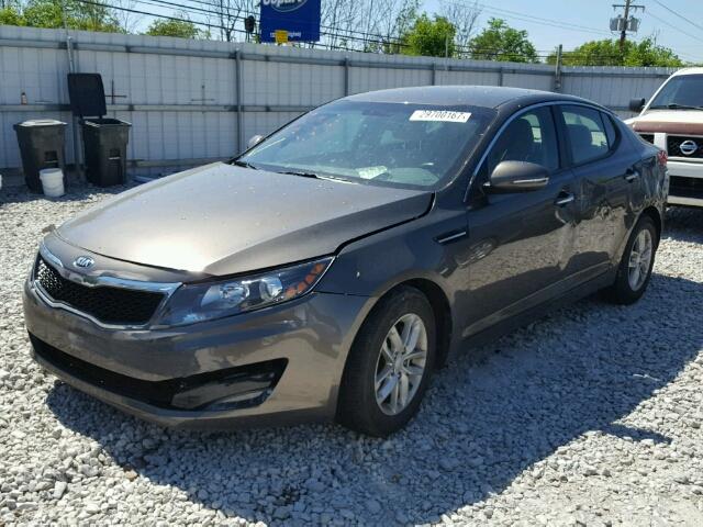 5XXGM4A77DG251110 - 2013 KIA OPTIMA LX GRAY photo 2