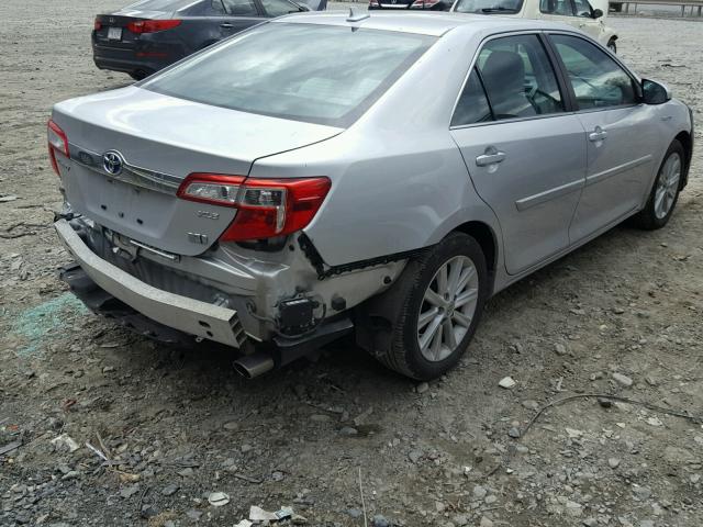 4T1BD1FK7DU068446 - 2013 TOYOTA CAMRY HYBR SILVER photo 4