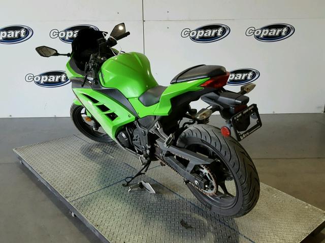 JKAEX8A13FA012177 - 2015 KAWASAKI EX300 A GREEN photo 3