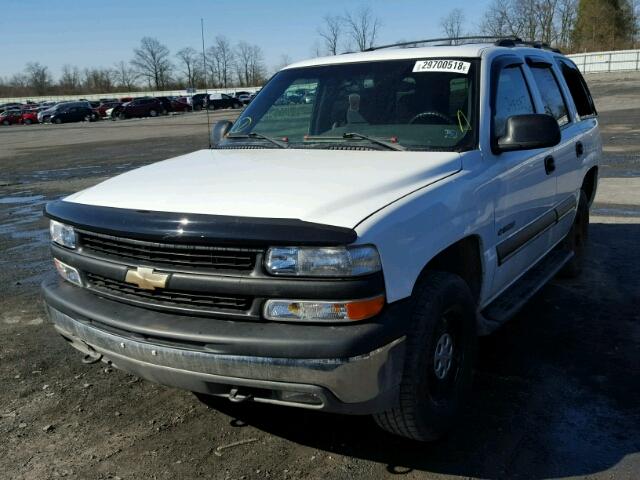 1GNEK13Z72J247357 - 2002 CHEVROLET TAHOE K150 WHITE photo 2