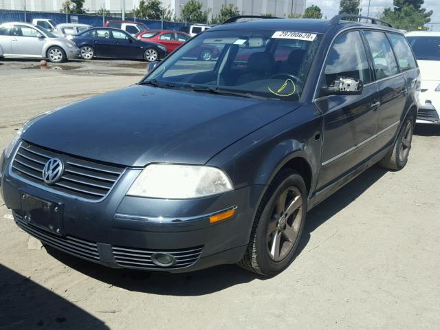 WVWWH63B34E132570 - 2004 VOLKSWAGEN PASSAT GLX 蓝色 照片 2