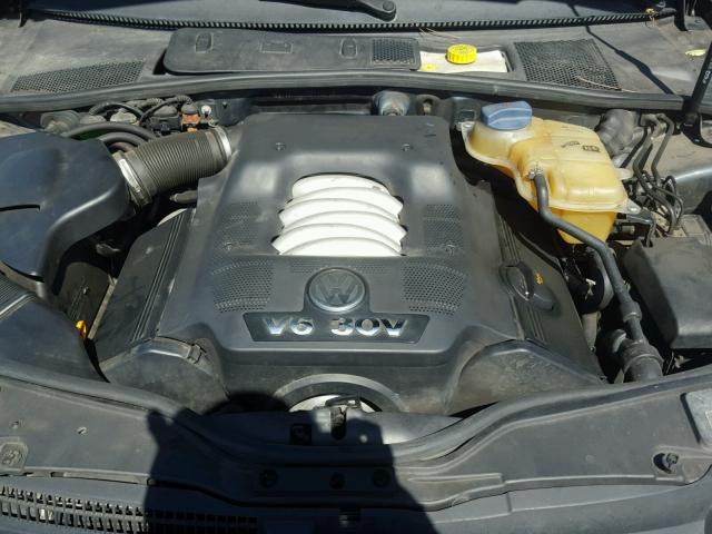 WVWWH63B34E132570 - 2004 VOLKSWAGEN PASSAT GLX 蓝色 照片 7