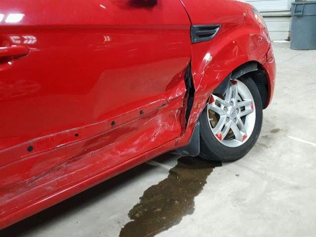 KNDJT2A22B7272356 - 2011 KIA SOUL + RED photo 9