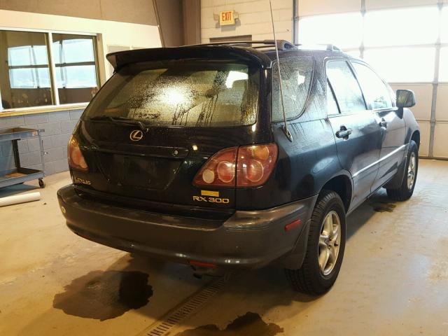 JT6HF10U9Y0135782 - 2000 LEXUS RX 300 BLACK photo 4