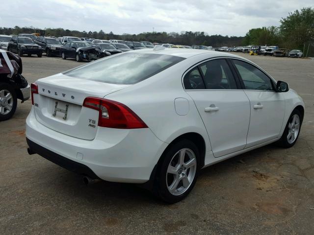 YV1612FH8D2208843 - 2013 VOLVO S60 T5 WHITE photo 4