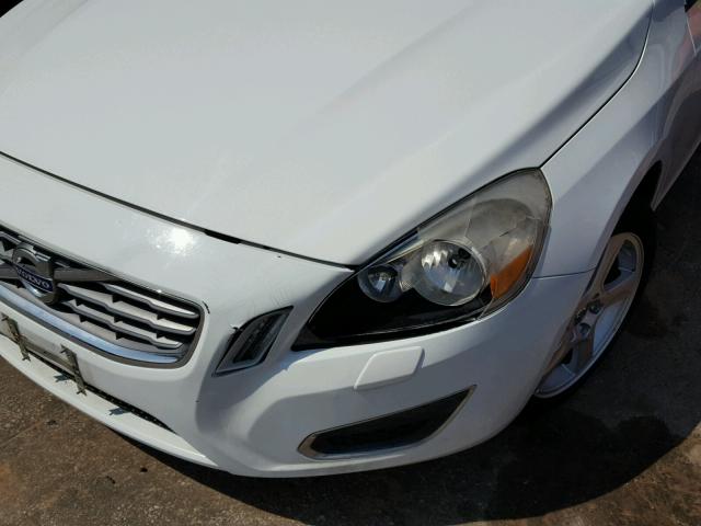 YV1612FH8D2208843 - 2013 VOLVO S60 T5 WHITE photo 9