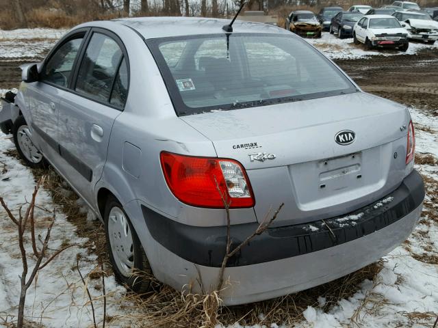 KNADE123386309824 - 2008 KIA RIO BASE SILVER photo 3