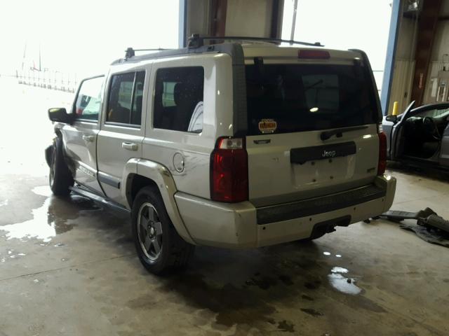 1J8HH48N28C201422 - 2008 JEEP COMMANDER SILVER photo 3