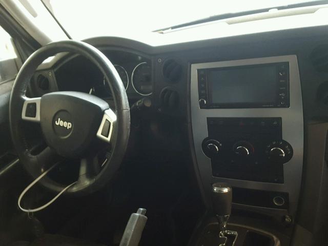 1J8HH48N28C201422 - 2008 JEEP COMMANDER SILVER photo 9