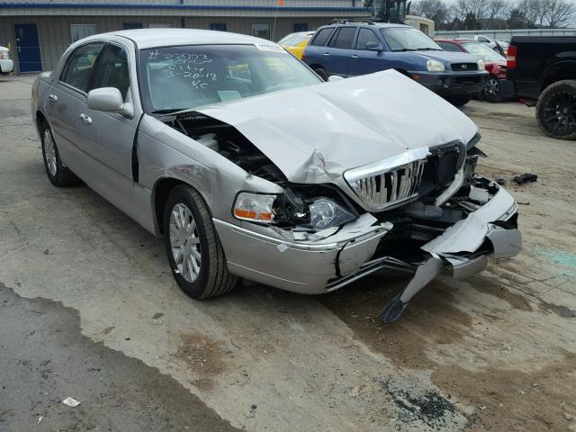 1LNHM81W56Y612354 - 2006 LINCOLN TOWN CAR S SILVER photo 1