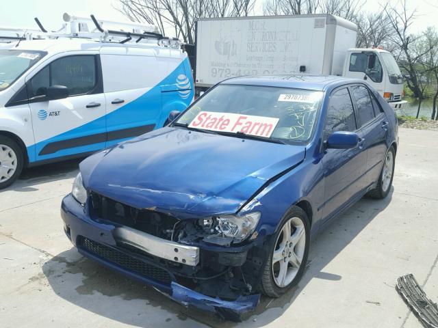 JTHBD182710025793 - 2001 LEXUS IS 300 BLUE photo 2