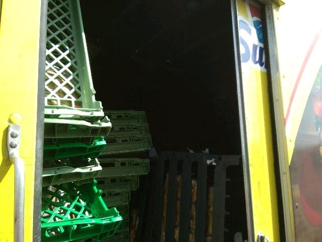 54DB4W1B4FS800731 - 2015 ISUZU NPR Ақ фото 9