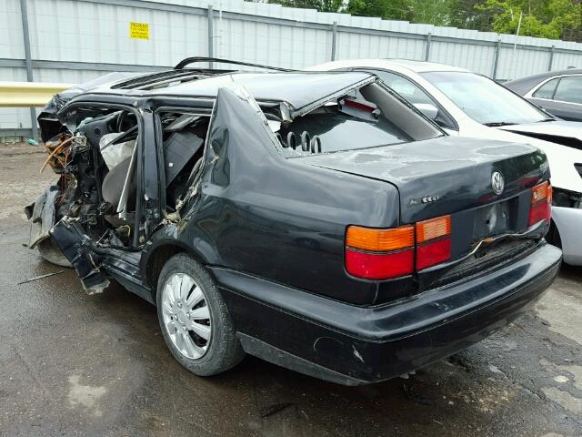 3VWRF81H5WM209309 - 1998 VOLKSWAGEN JETTA TDI BLACK photo 3