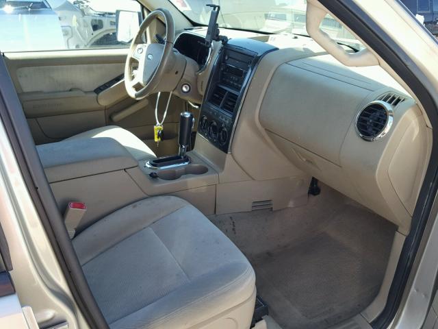 1FMEU73E57UB51988 - 2007 FORD EXPLORER X BEIGE photo 5