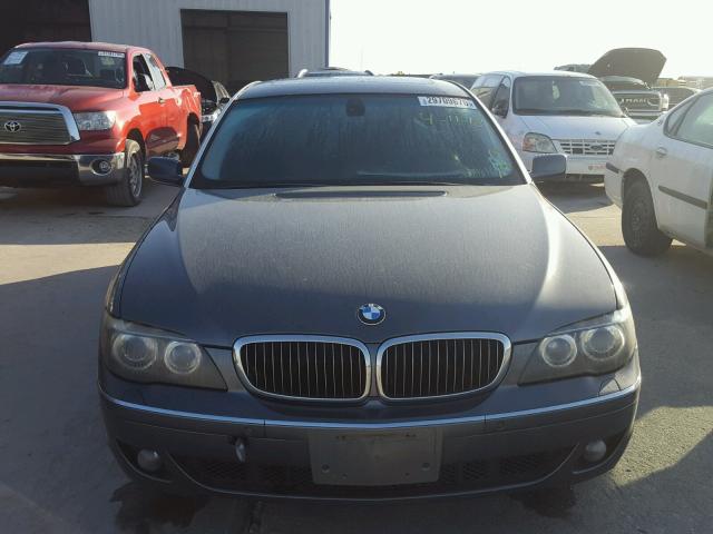 WBAHN83577DT76754 - 2007 BMW 750 GRAY photo 9