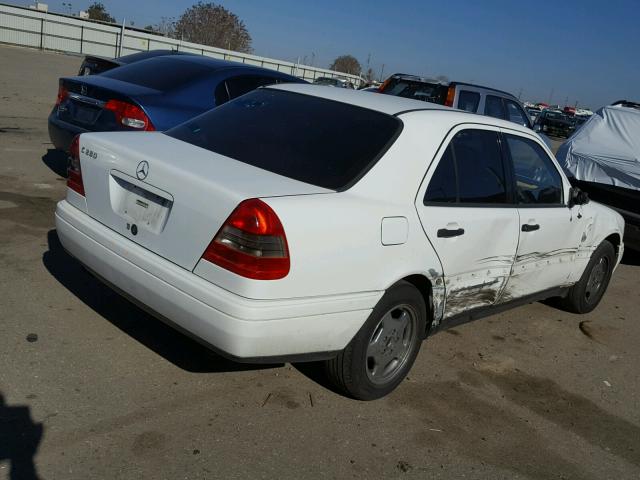 WDBHA28E6VF485484 - 1997 MERCEDES-BENZ C 280 WHITE photo 4