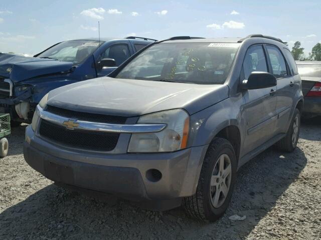 2CNDL13F666123473 - 2006 CHEVROLET EQUINOX LS SILVER photo 2