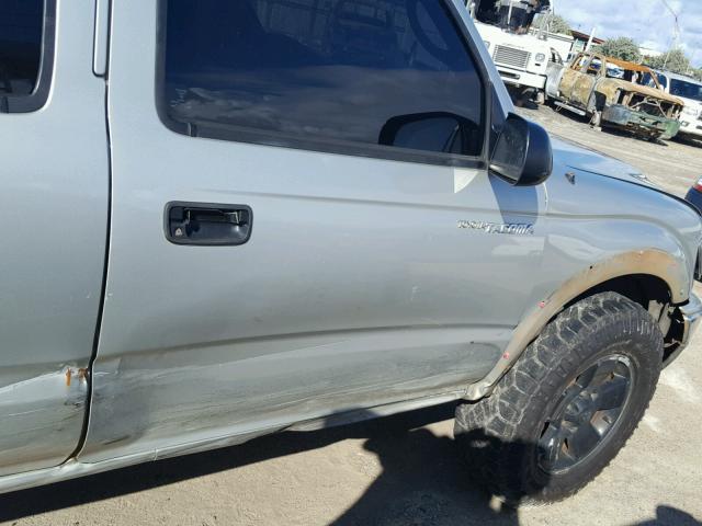 5TEHN72N31Z842712 - 2001 TOYOTA TACOMA DOU GRAY photo 9